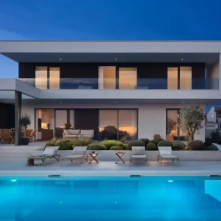 Villa Sealine - Pool & Garden