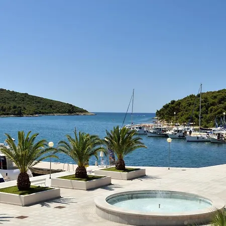 Villa Sealine - Pool & Garden